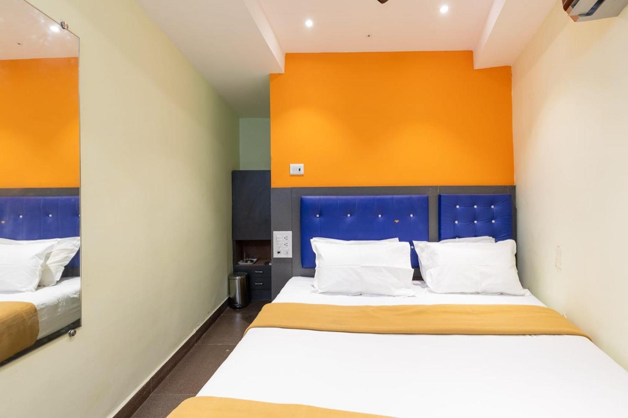 Hotel Shera Residency Мумбаи Экстерьер фото
